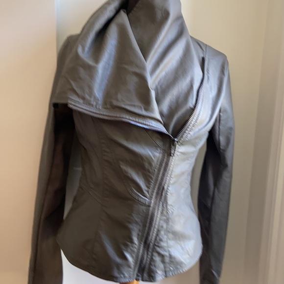 Blank NYC Moto Jacket - Picture 2 of 13